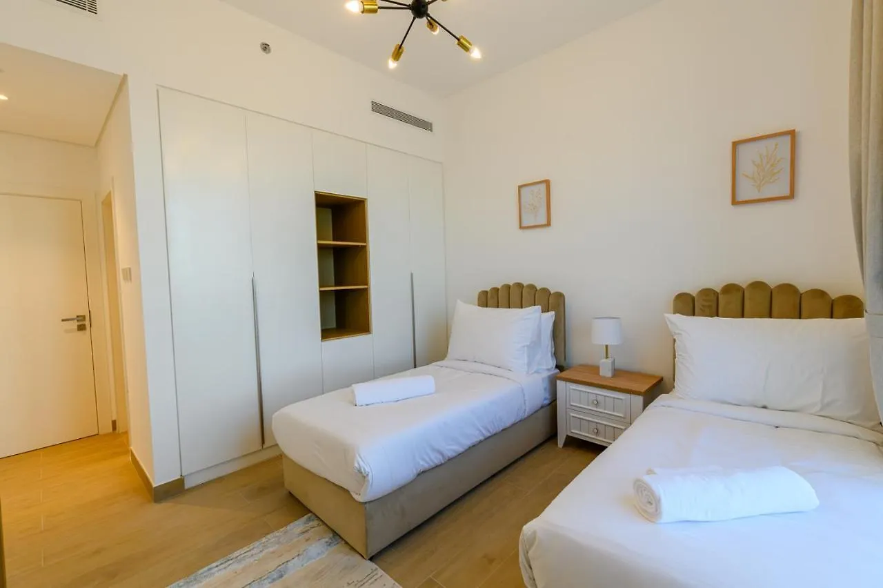 Stay Holiday Homes By Al Ghurair - La Mer - Dubai 0*,